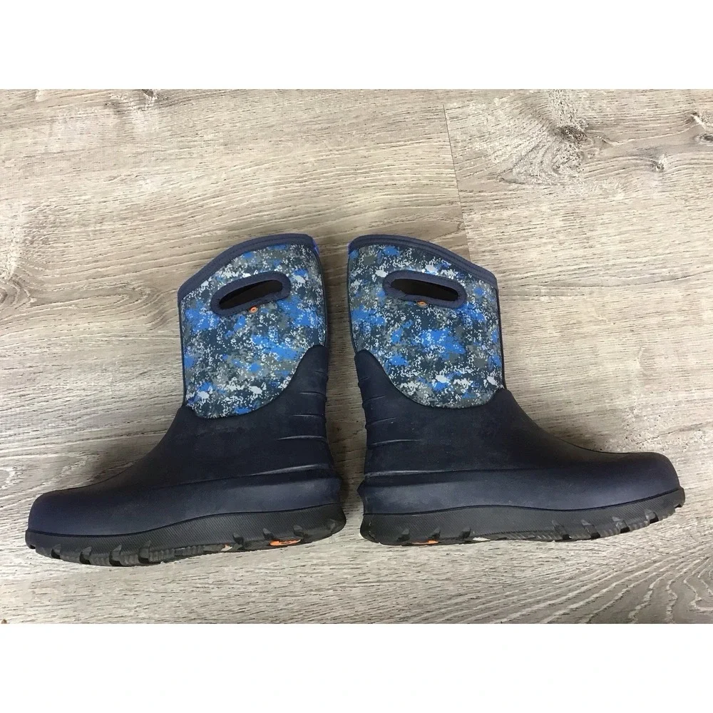 Bogs Boots Youth Kids 5 Blue Camo NeoClassic Waterproof Insulated Snow Winter